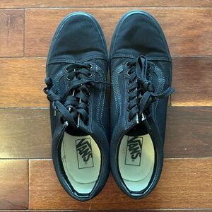 NWOT Vans Old Skool Shoe
